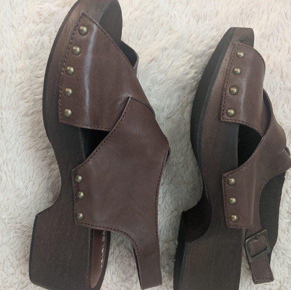 Kelsi Dagger Brown Size 9.5 Sandals - Picture 4 of 5